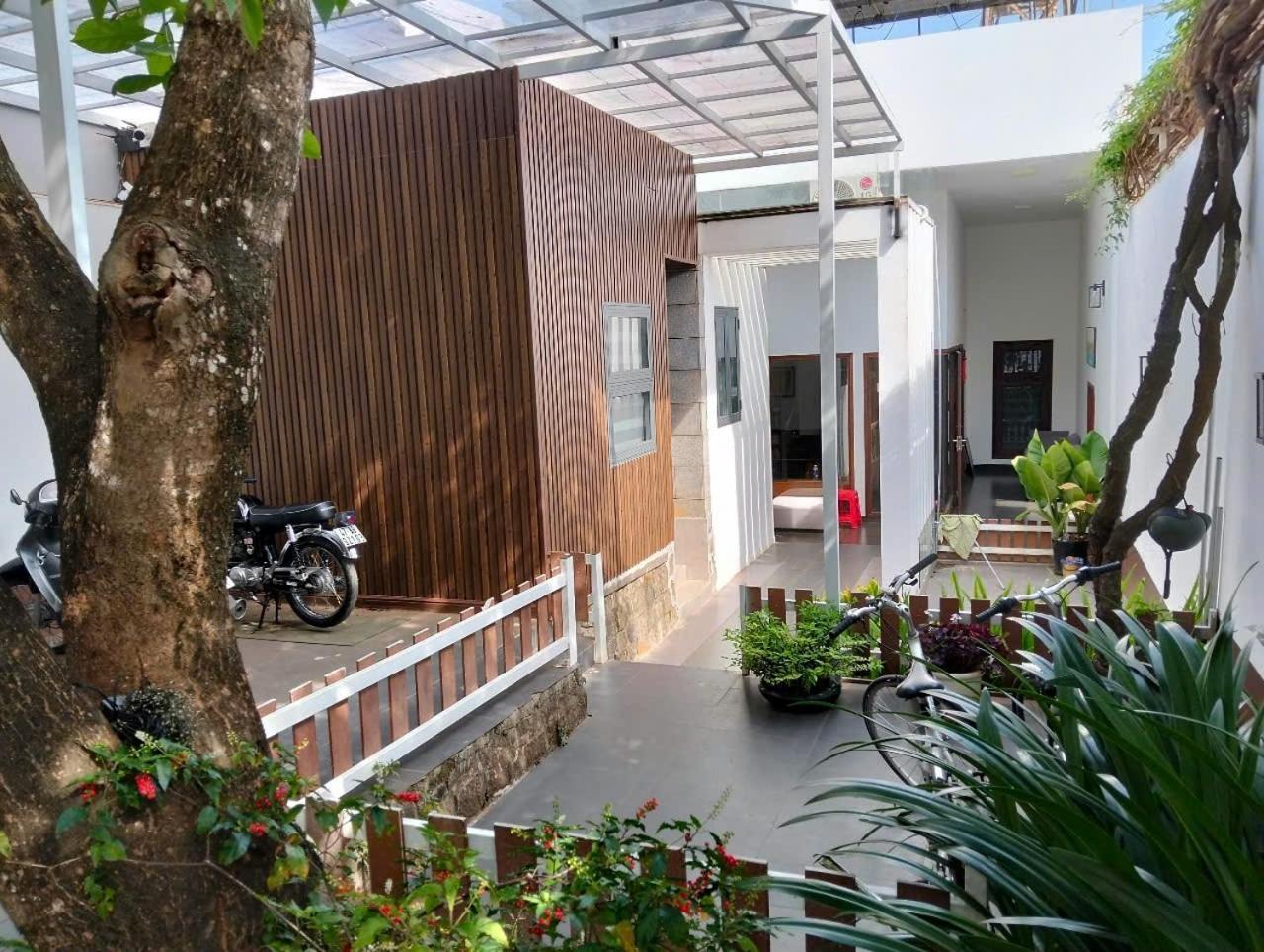 Doi Sao Homestay Buon Ma Thuot Exterior photo